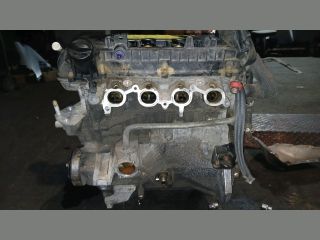 bontott MITSUBISHI COLT Motor (Fűzött blokk hengerfejjel)