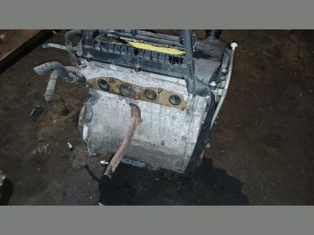 bontott MITSUBISHI COLT Motor (Fűzött blokk hengerfejjel)