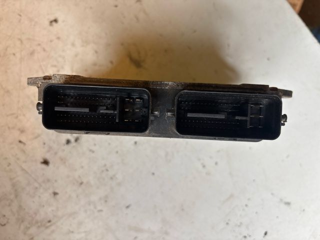 bontott MITSUBISHI COLT Motorvezérlő