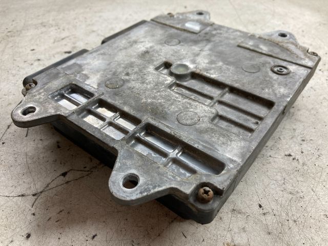 bontott MITSUBISHI COLT Motorvezérlő