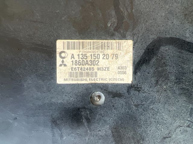 bontott MITSUBISHI COLT Motorvezérlő