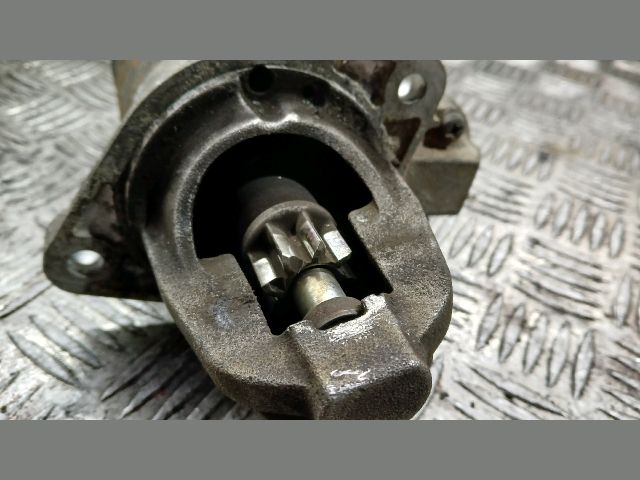 bontott MITSUBISHI COLT Önindító