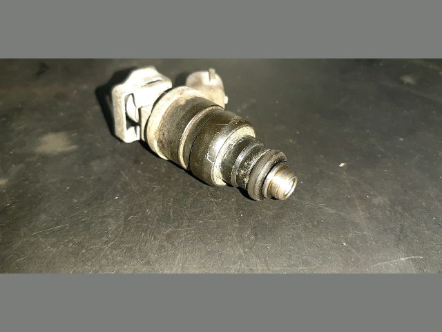 bontott MITSUBISHI COLT Porlasztó (1 db)