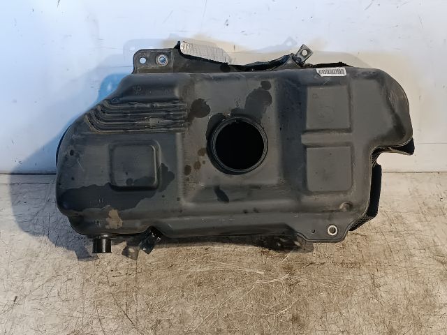 bontott MITSUBISHI COLT Tank