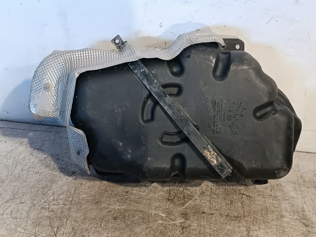 bontott MITSUBISHI COLT Tank