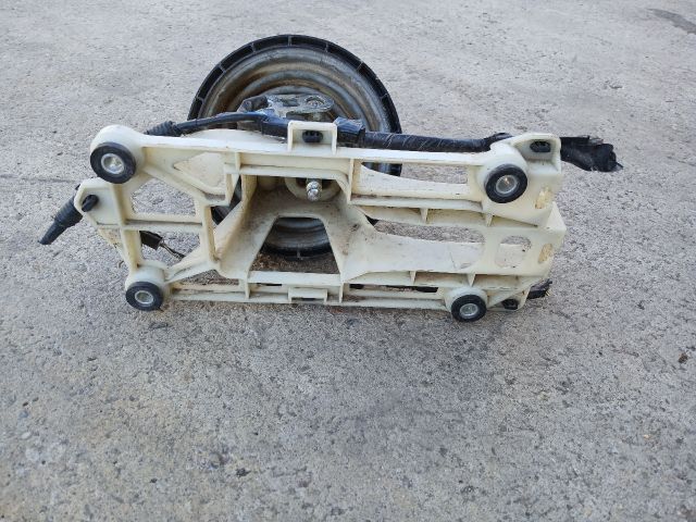 bontott MITSUBISHI COLT Váltó Kulissza