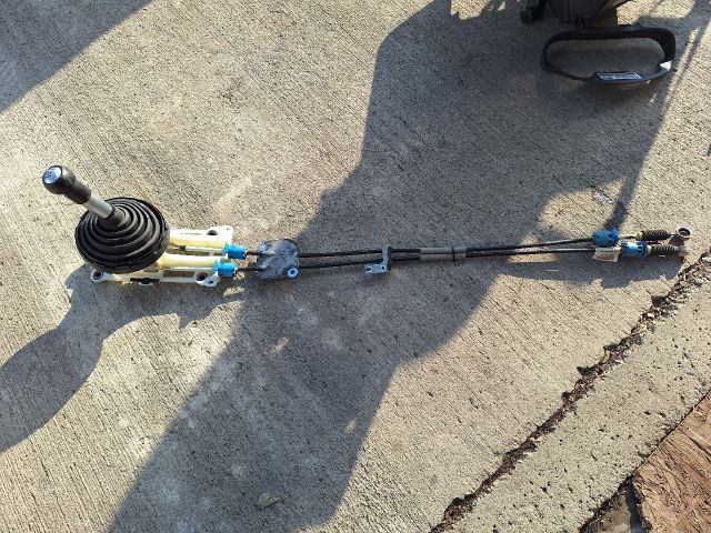 bontott MITSUBISHI COLT Váltó Kulissza