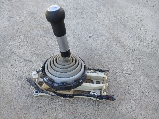 bontott MITSUBISHI COLT Váltó Kulissza