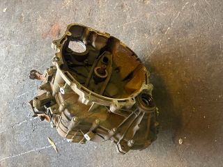 bontott MITSUBISHI COLT Váltó (Mechanikus)