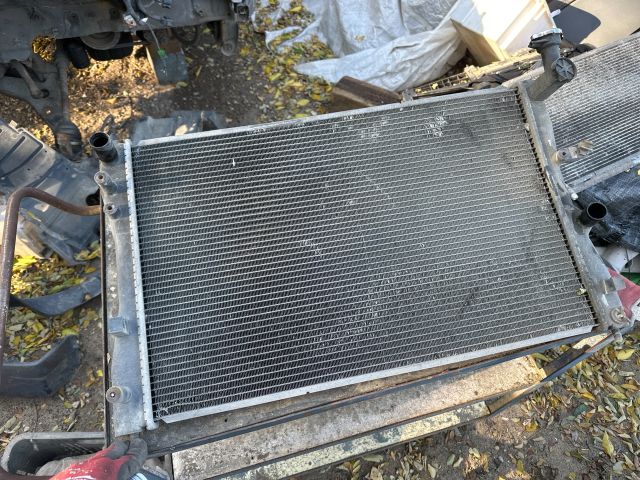 bontott MITSUBISHI COLT Vízhűtő Radiátor (Klímás)