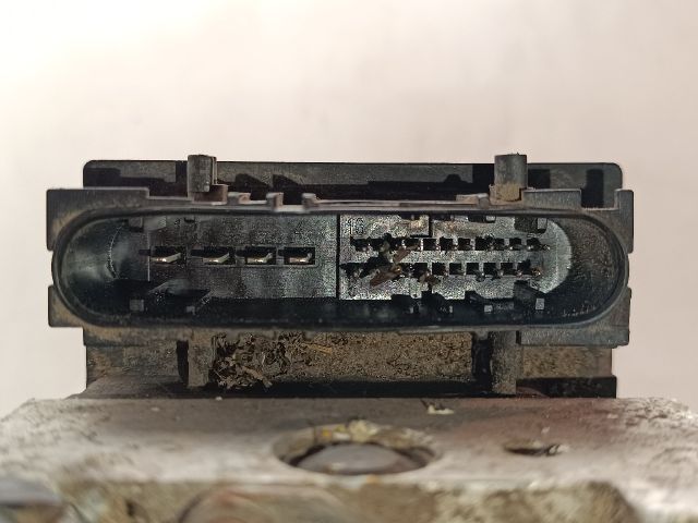 bontott MITSUBISHI COLT ABS Kocka