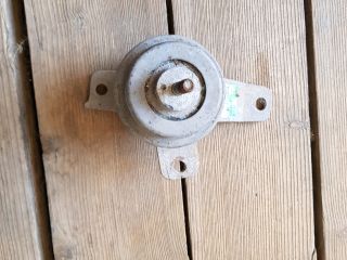 bontott MITSUBISHI COLT Motor Tartó Bak Jobb