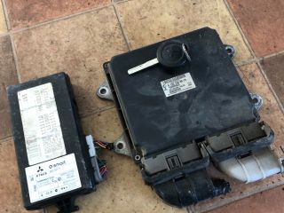 bontott MITSUBISHI COLT Motorvezérlő