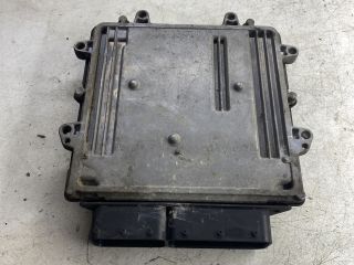 bontott MITSUBISHI COLT Motorvezérlő