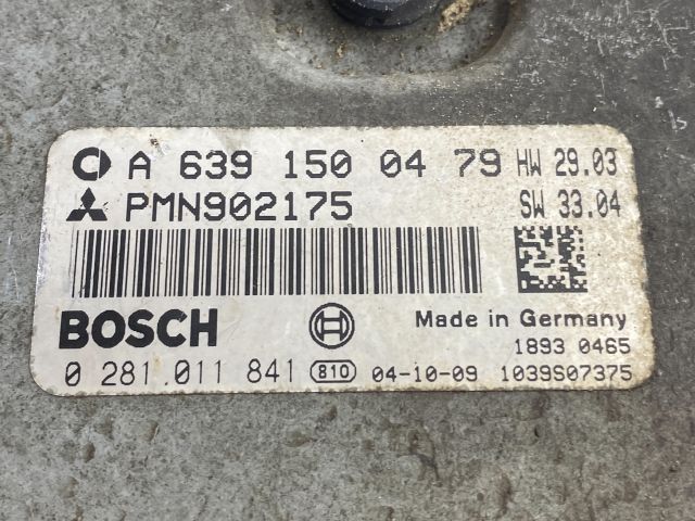 bontott MITSUBISHI COLT Motorvezérlő