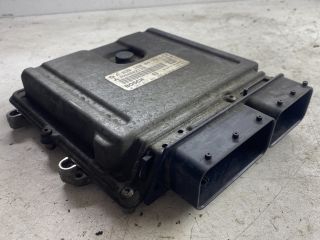 bontott MITSUBISHI COLT Motorvezérlő