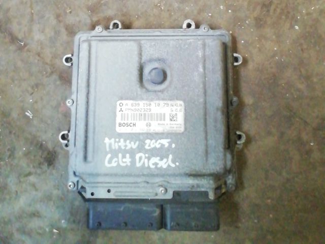 bontott MITSUBISHI COLT Motorvezérlő