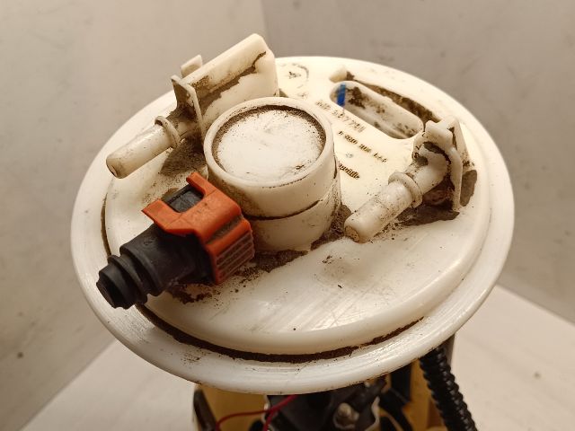 bontott MITSUBISHI COLT Üzemanyag Szivattyú