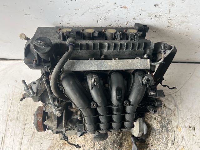bontott MITSUBISHI COLT Motor (Fűzött blokk hengerfejjel)