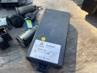 bontott MITSUBISHI COLT Motorvezérlő