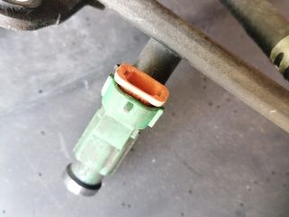 bontott MITSUBISHI COLT Porlasztó (1 db)