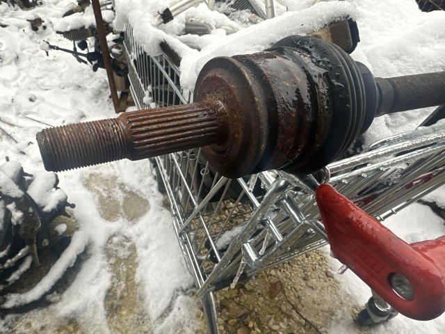 bontott MITSUBISHI COLT Jobb Féltengely