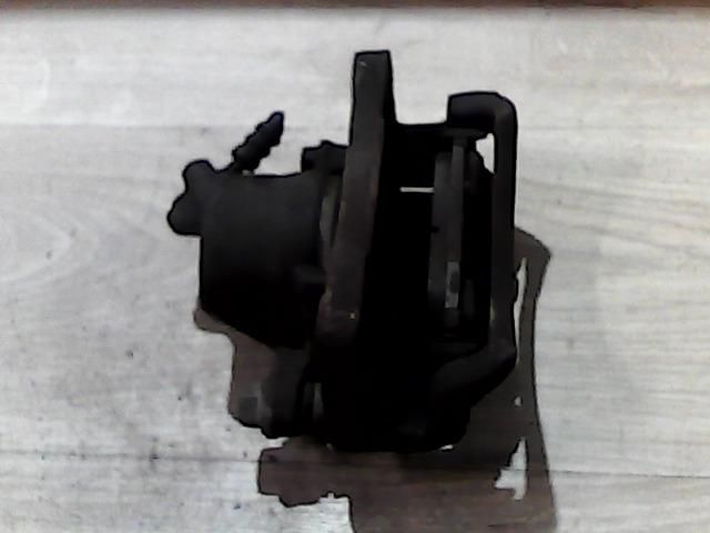 bontott MITSUBISHI COLT Jobb első Féknyereg Munkahengerrel