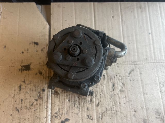 bontott MITSUBISHI COLT Klímakompresszor