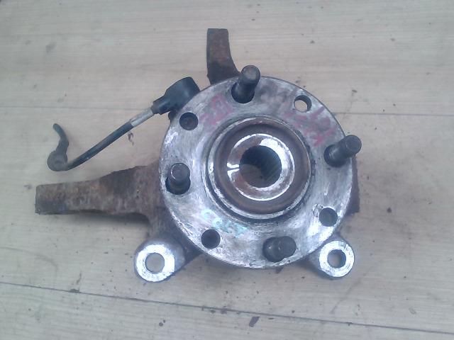 bontott MITSUBISHI COLT Bal első Csonkállvány Kerékaggyal