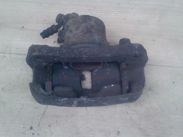 bontott MITSUBISHI COLT Bal első Féknyereg Munkahengerrel