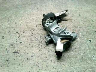 bontott MITSUBISHI COLT Gyújtáskapcsoló Házzal