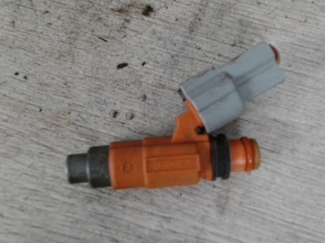 bontott MITSUBISHI COLT Porlasztó (1 db)