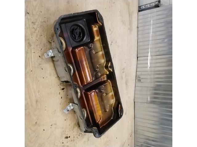 bontott MITSUBISHI COLT Szelepfedél