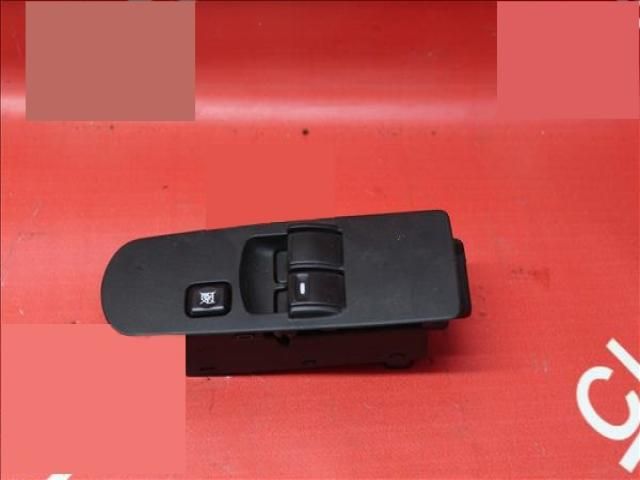 bontott MITSUBISHI COLT Ablakemelő Kapcsoló Négyes / Kettes