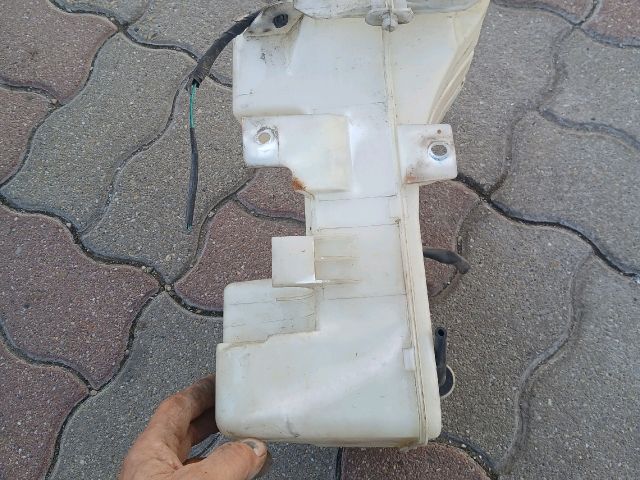 bontott MITSUBISHI COLT Ablakmosó Tartály