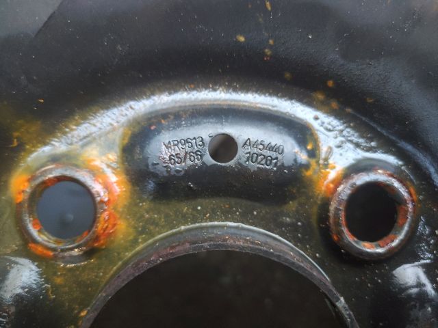 bontott MITSUBISHI COLT Acélfelni Szett Gumival