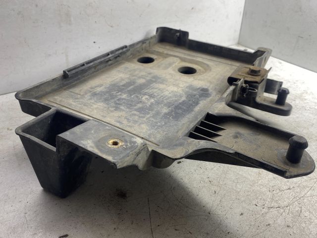 bontott MITSUBISHI COLT Akkumulátor Tartó