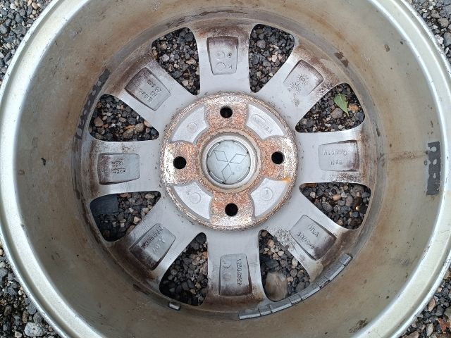 bontott MITSUBISHI COLT Alufelni Szett