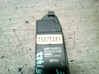 bontott MITSUBISHI COLT Bal első Ablakemelő Kapcsoló