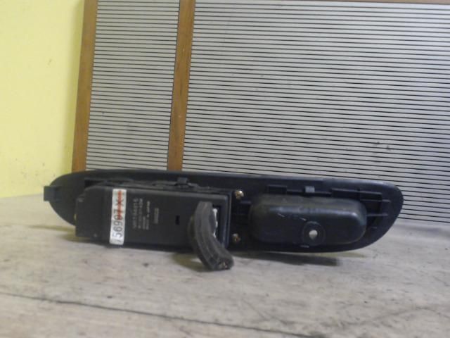 bontott MITSUBISHI COLT Bal első Ablakemelő Kapcsoló