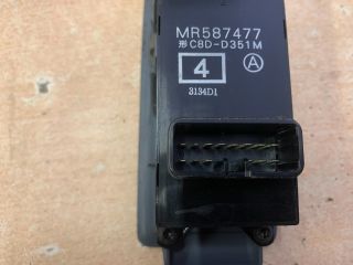 bontott MITSUBISHI COLT Bal első Ablakemelő Kapcsoló