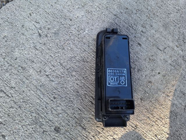 bontott MITSUBISHI COLT Bal első Ablakemelő Kapcsoló