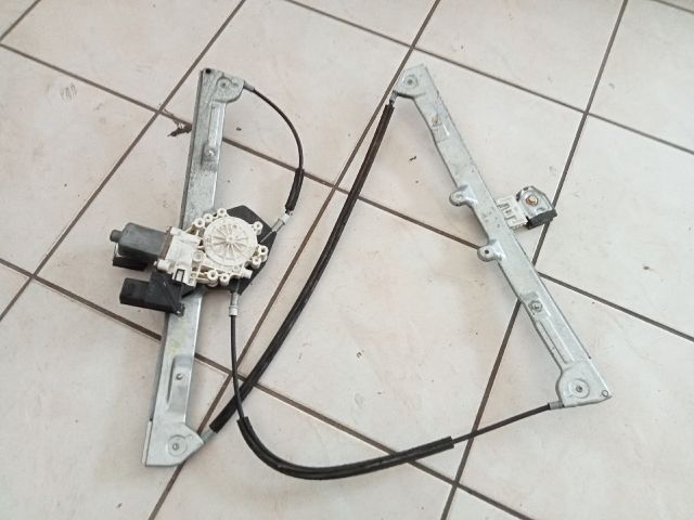 bontott MITSUBISHI COLT Bal első Ablakemelő Szerkezet (Elektromos)