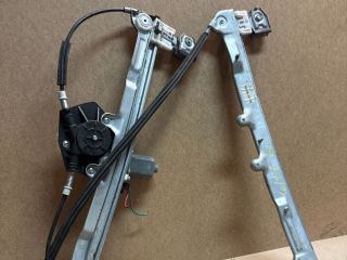 bontott MITSUBISHI COLT Bal első Ablakemelő Szerkezet (Elektromos)