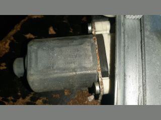 bontott MITSUBISHI COLT Bal első Ablakemelő Szerkezet (Elektromos)