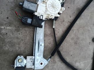 bontott MITSUBISHI COLT Bal első Ablakemelő Szerkezet (Elektromos)