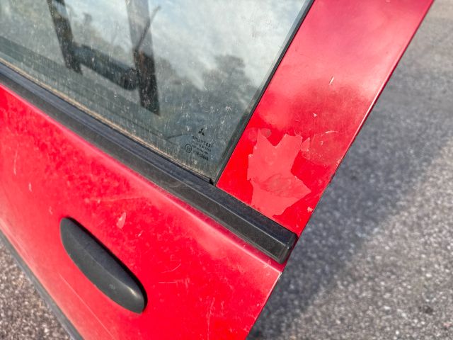 bontott MITSUBISHI COLT Bal első Ajtó (Részeivel)