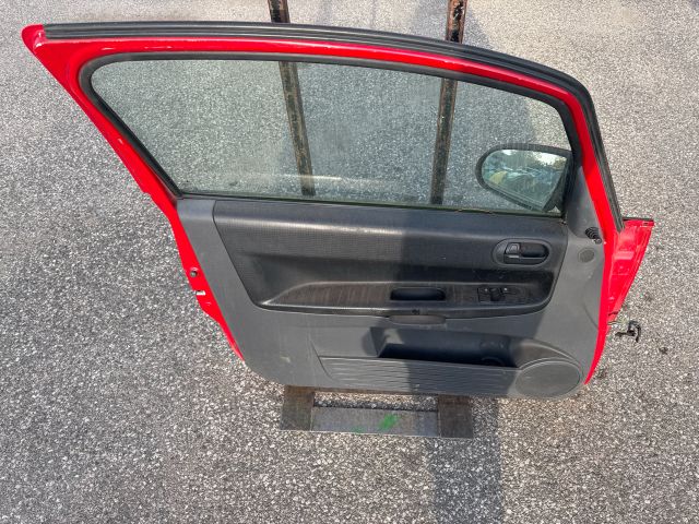 bontott MITSUBISHI COLT Bal első Ajtó (Részeivel)
