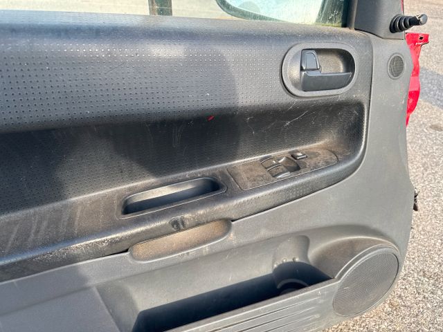 bontott MITSUBISHI COLT Bal első Ajtó (Részeivel)