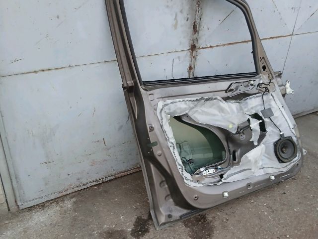 bontott MITSUBISHI COLT Bal első Ajtó (Üres lemez)